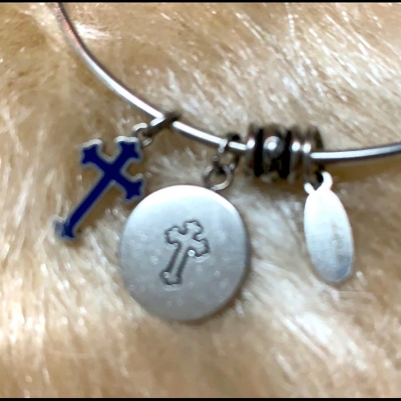 Hallmark Keep the Faith Bangle - Picture 3 of 6